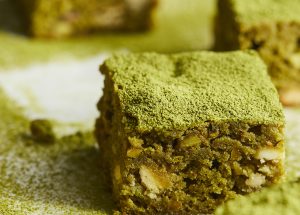 Matcha and cardamom brown butter blondies