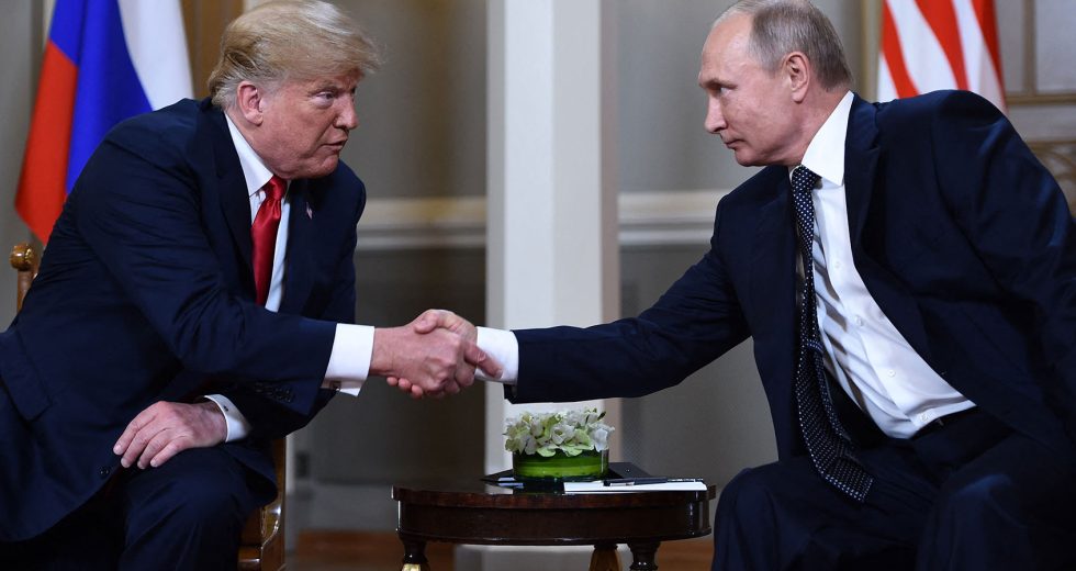 Emails: Jeffrey Epstein offered to give Russia “insight” into Trump