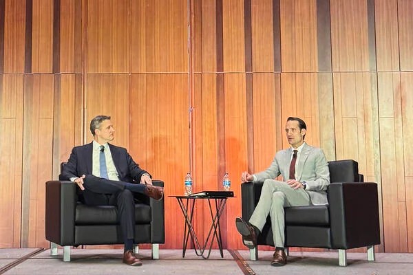 O subsecretário Kent diz que o ensino superior precisa de uma “reinicialização forçada”