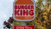 Burger King sob ataque por causa de novo teste ‘distópico’ de tecnologia de IA em restaurantes | Tecnologia de notícias