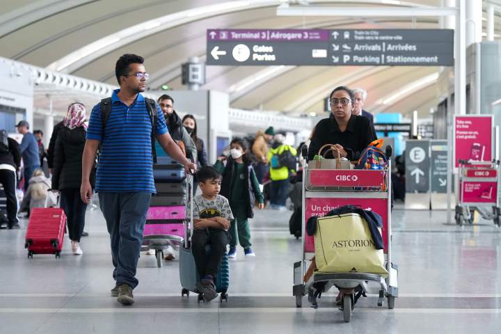 Por que os especialistas em viagens dizem que reserve sua viagem de verão agora