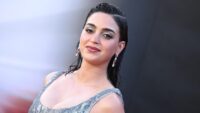 Melissa Barrera aparentemente reage ao protesto de estreia de ‘Scream 7’