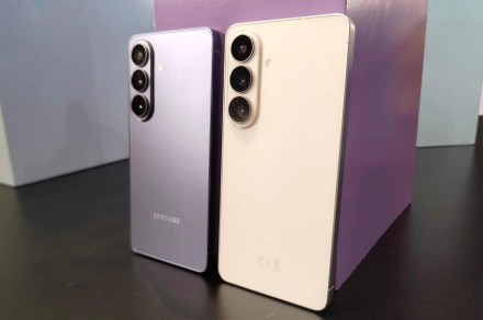 Experimentei a série Samsung Galaxy S26 e alguns novos recursos interessantes compensam a estagnação das especificações