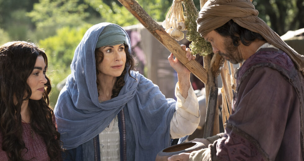 Minnie Driver interpreta Sarah na série bíblica da Fox ‘The Faithful’
