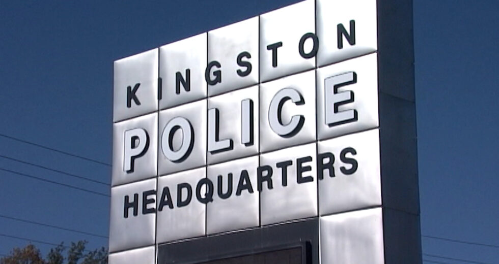 Incidentes de uso da força pela polícia de Kingston diminuem em 2025: relatório de final de ano – Kingston