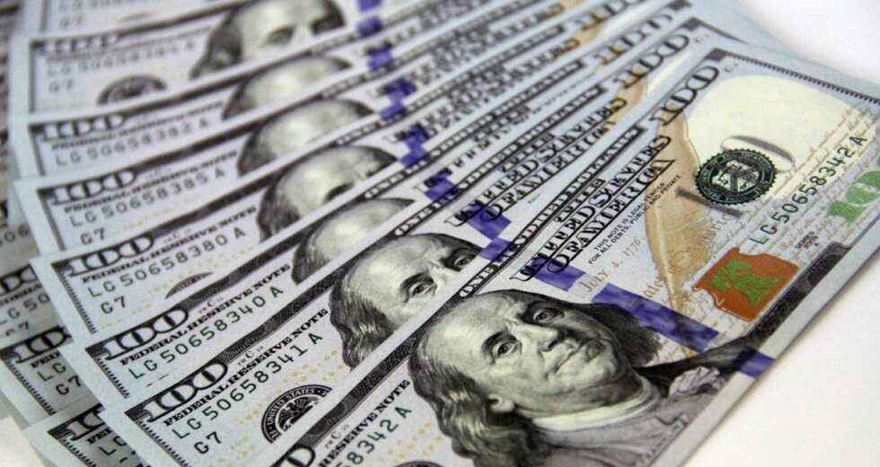 Netflix ganha grande taxa de rescisão enquanto Paramount vence WBD