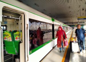 Programação do trem do aeroporto YIA 26 de fevereiro de 2026, verificar partidas de Tugu