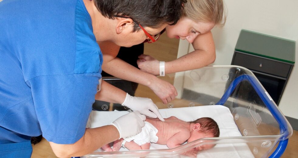 A Dinamarca torna-se o primeiro país da União Europeia a eliminar a transmissão vertical do VIH e da sífilis