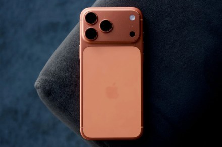 A OTAN acredita que os iPhones e iPads padrão são seguros o suficiente para dados confidenciais