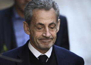 Julgamento de Sarkozy ‘teste ao sistema judicial francês’ quando confrontado com pressão política