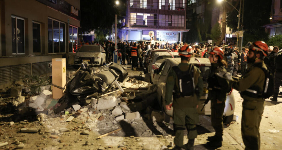 Ao vivo: Israel ataca o centro de Beirute enquanto ataque do Irã deixa dois mortos perto de Tel Aviv