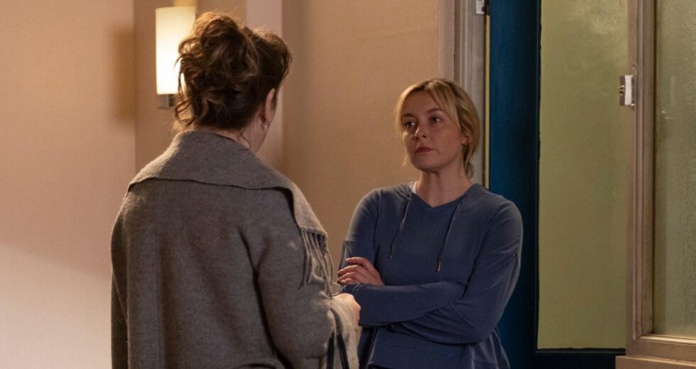 Maggie, de Coronation Street, faz de tudo para acabar com Megan, revela estrela | Sabonetes