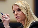 Pam Bondi é formalmente intimada pelo Congresso à medida que o pesadelo de Trump com Epstein cresce