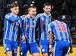 KILMARNOCK 1 HEARTS 0: O enjôo atinge Hearts mais uma vez enquanto Killie conquista o título