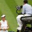 VAR chega a Wimbledon! A tecnologia de vídeo chega ao SW19 um ano depois de cometer um erro de arbitragem que fez com que a estrela do tênis afirmasse que sua partida foi ‘ROUBADA’ dela