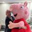 O chefe da Usina Elétrica de Battersea foi demitido por causa de conduta ‘imprópria’, incluindo abraçar Peppa Pig na inauguração de uma loja, disse o tribunal