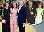 Como Martin Clunes foi apoiado pela poderosa esposa do jogador de TV Philippa Braithwaite e sua filha anti-nepo depois de escapar de um ‘casamento podre’