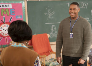 Luke Tennie, da Abbott Elementary, fala sobre sua entrada na série de comédia