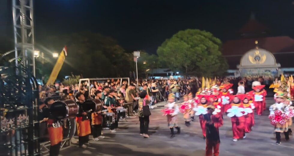 Gema Takbir Jogja 2026 convida os participantes a usarem propriedade reciclada