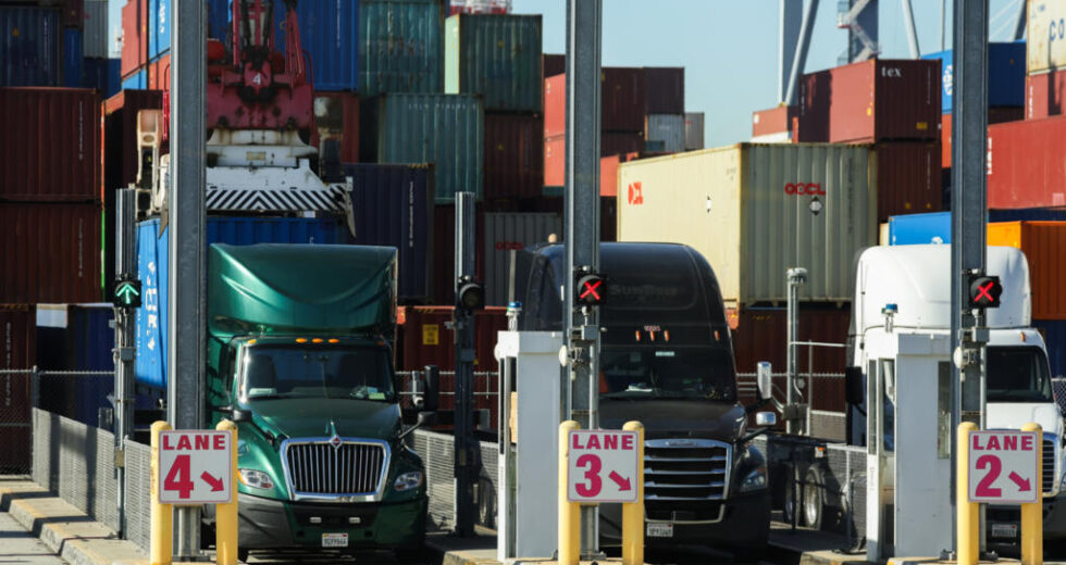 China pede aos EUA que corrijam ‘maneiras errôneas’ nas investigações comerciais antes das negociações de Paris