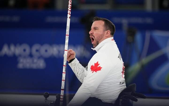 Canadá conquista ouro paraolímpico no curling em cadeira de rodas