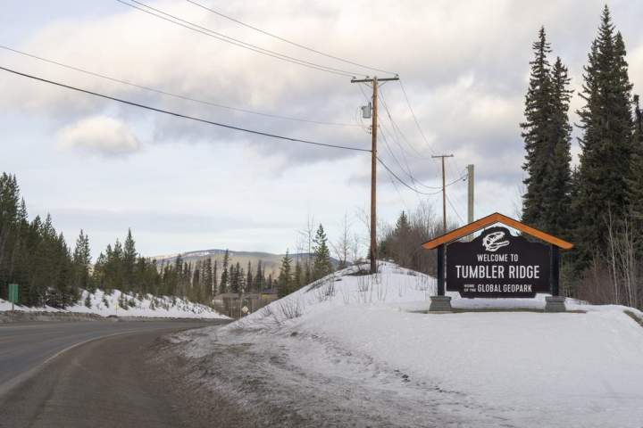 Crescem os apelos para o inquérito público de Tumbler Ridge, à medida que 2 deputados do BC dizem que são necessárias respostas