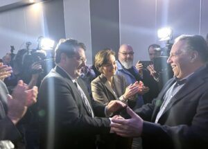 Fréchette e Drainville se enfrentam no primeiro debate de liderança do CAQ – Montreal