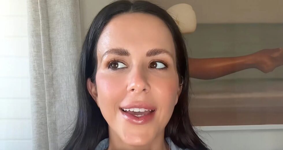 Concorrente da Netflix diz que a história da virgindade da ‘Era da Atração’ foi cortada