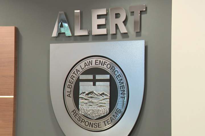 Homem de Calgary é preso por supostos crimes sexuais contra crianças