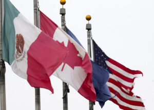 EUA e México manterão negociações antes da revisão do pacto comercial do USMCA à medida que as tarifas de Trump se aproximam