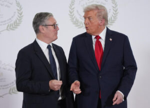 ‘Não Churchill’: Trump critica o primeiro-ministro do Reino Unido, Starmer, pelos ataques ao Irão