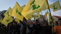Como a Guarda Revolucionária do Irão ajudou o Hezbollah a preparar-se para a sua última guerra com Israel