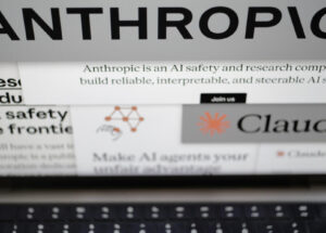 Juiz dos EUA suspende temporariamente sanções da era Trump à empresa de IA Anthropic