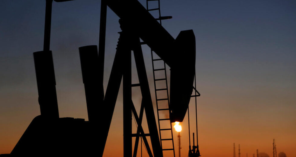 Preços do petróleo chegam a US$ 100 enquanto mercado se prepara para longo conflito – Negócios