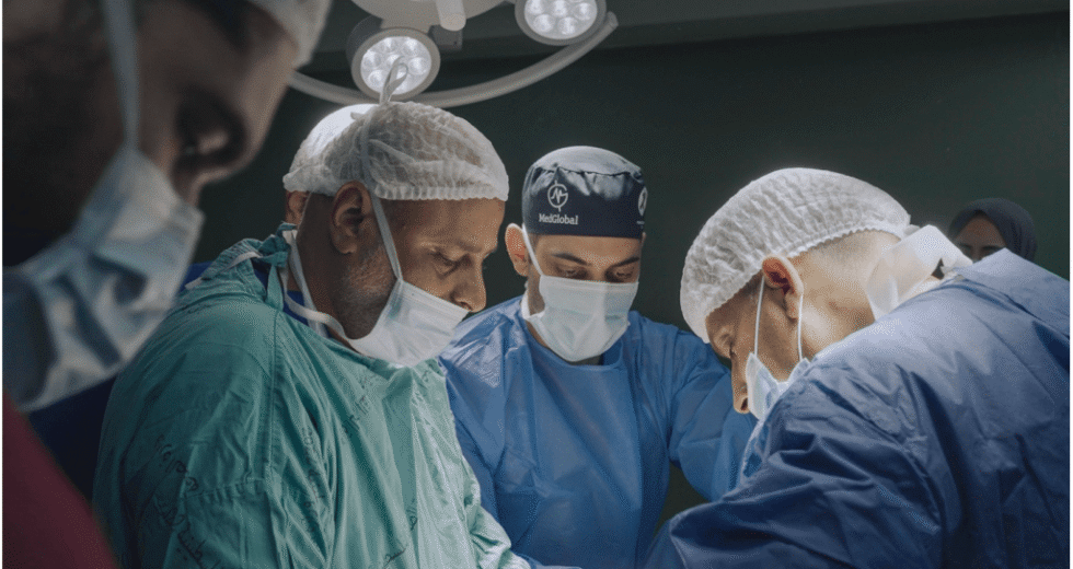 Telas de ‘Médico Americano’ com foco em Gaza no CPH:DOX em Copenhague