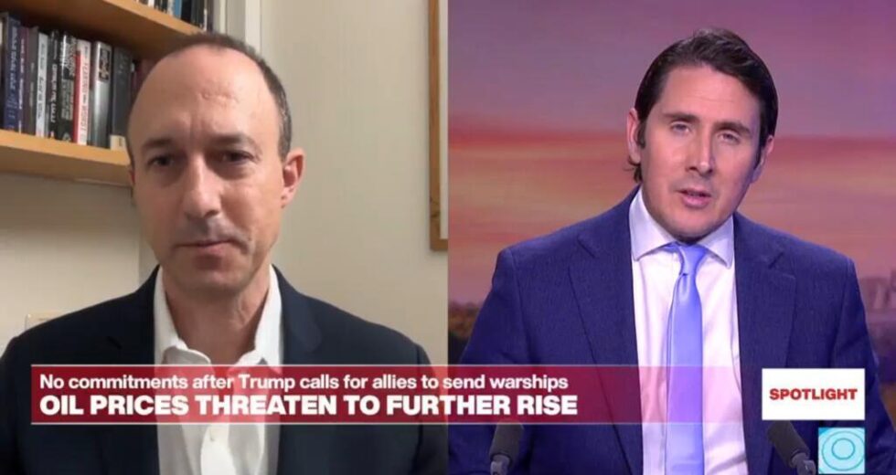 Dos ataques com mísseis ao aumento vertiginoso do preço do petróleo: Guy Laron fala à França 24 para analisar as consequências económicas da guerra no Irão – Spotlight