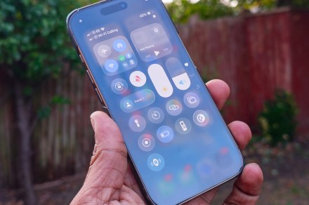 iOS 27 pode permitir que você ajuste o efeito Liquid Glass em seu iPhone com um novo controle deslizante
