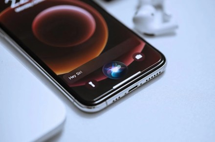 Em breve, a Siri poderá oferecer suporte a ferramentas de IA de terceiros na principal atualização do iOS