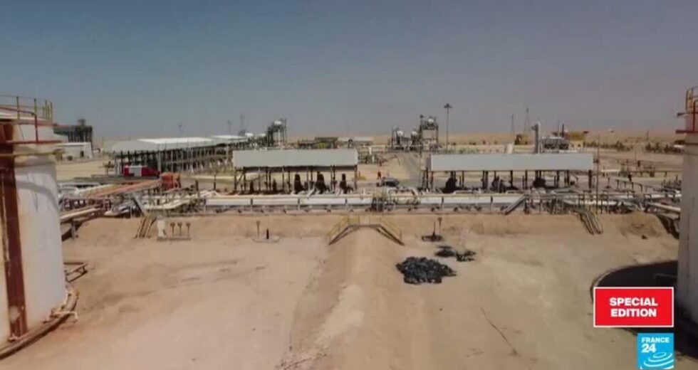 Preços do petróleo sobem em meio ao conflito no Oriente Médio pela primeira vez desde 2022