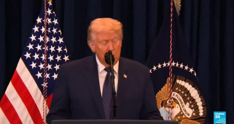 Trump diz que a guerra no Irão pode terminar “em breve”, mas ameaça o Irão por interrupção do petróleo