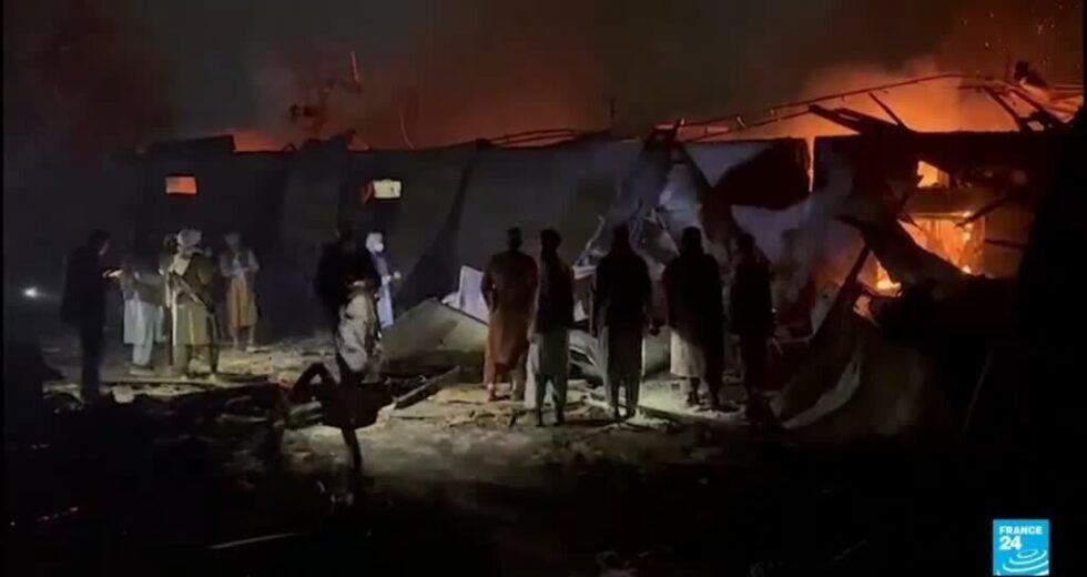 Governo afegão diz que ‘cerca de 400’ morreram em ataque paquistanês a hospital