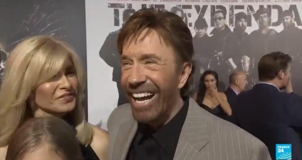 Chuck Norris, estrela de ação, morreu aos 86 anos