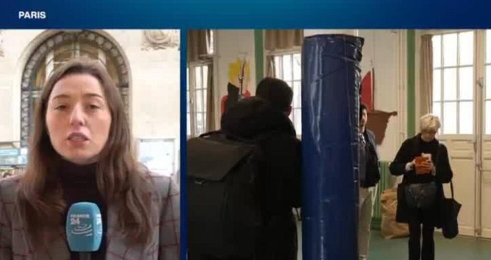 Eleitores franceses vão às urnas no segundo turno das eleições locais