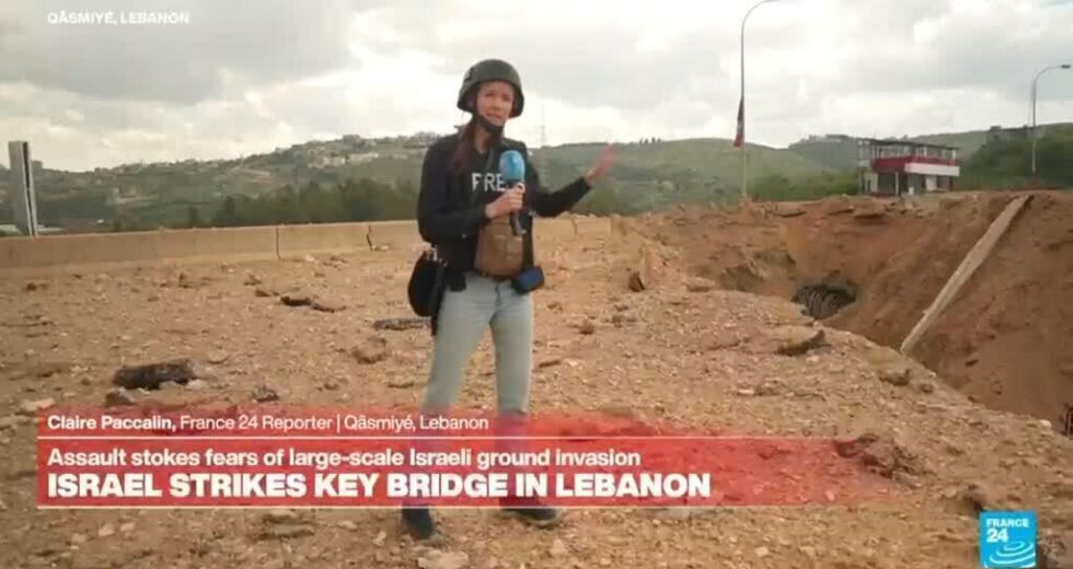 Israel ataca ponte importante no sul do Líbano, alimentando temores de invasão terrestre