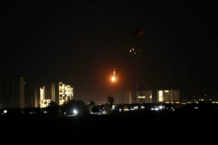 O Iraque quer ficar fora da guerra com o Irão, mas os ataques de drones estão a arrastá-lo – Nacional