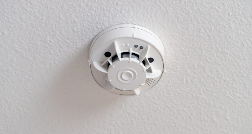 Homem de Regina diz que detector de fumaça salvou sua vida em incêndio em casa em dezembro