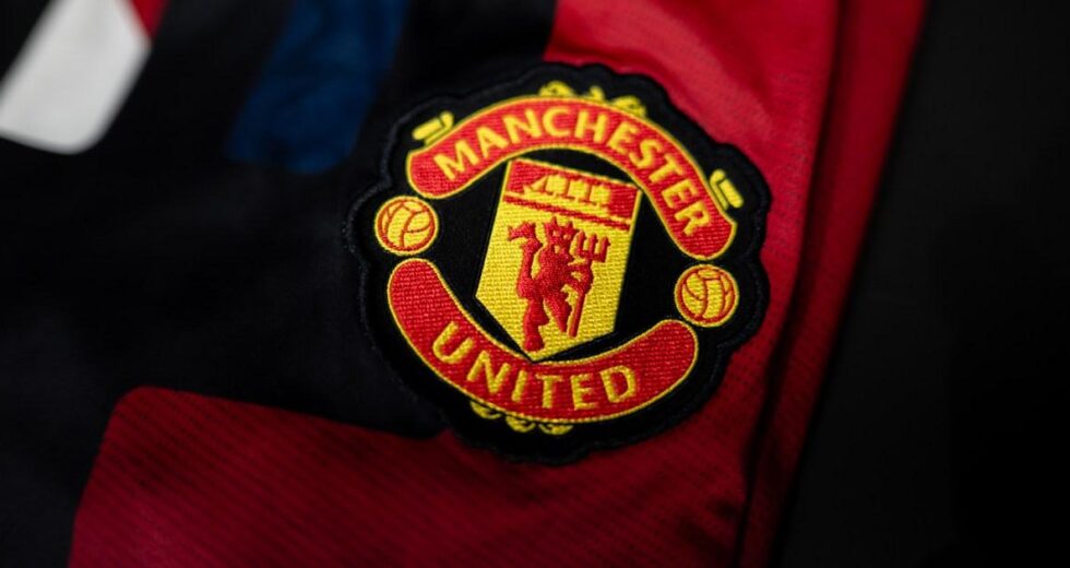 Man Utd disse que o garoto-prodígio ‘loucamente talentoso’ pode jogar por eles na próxima temporada | Futebol