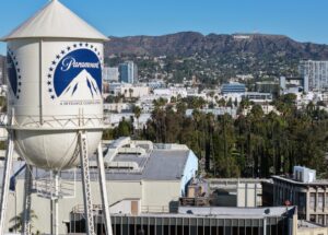 John Oliver leva um tiro na Paramount enquanto examinava a Hungria de extrema direita