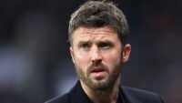 Paul Scholes critica Michael Carrick após a derrota do Man Utd para o Newcastle | Futebol