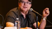 Andy Weir pede desculpas a Alex Kurtzman pelos comentários do podcast